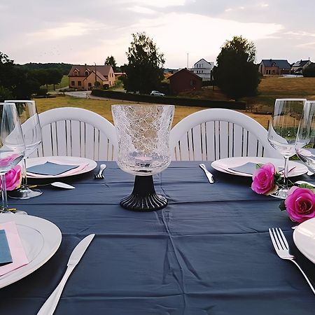 Au Chant Des Roches - Parking - Wifi - Terrasse - Chambres Familiales - 塞尔方丹 外观 照片